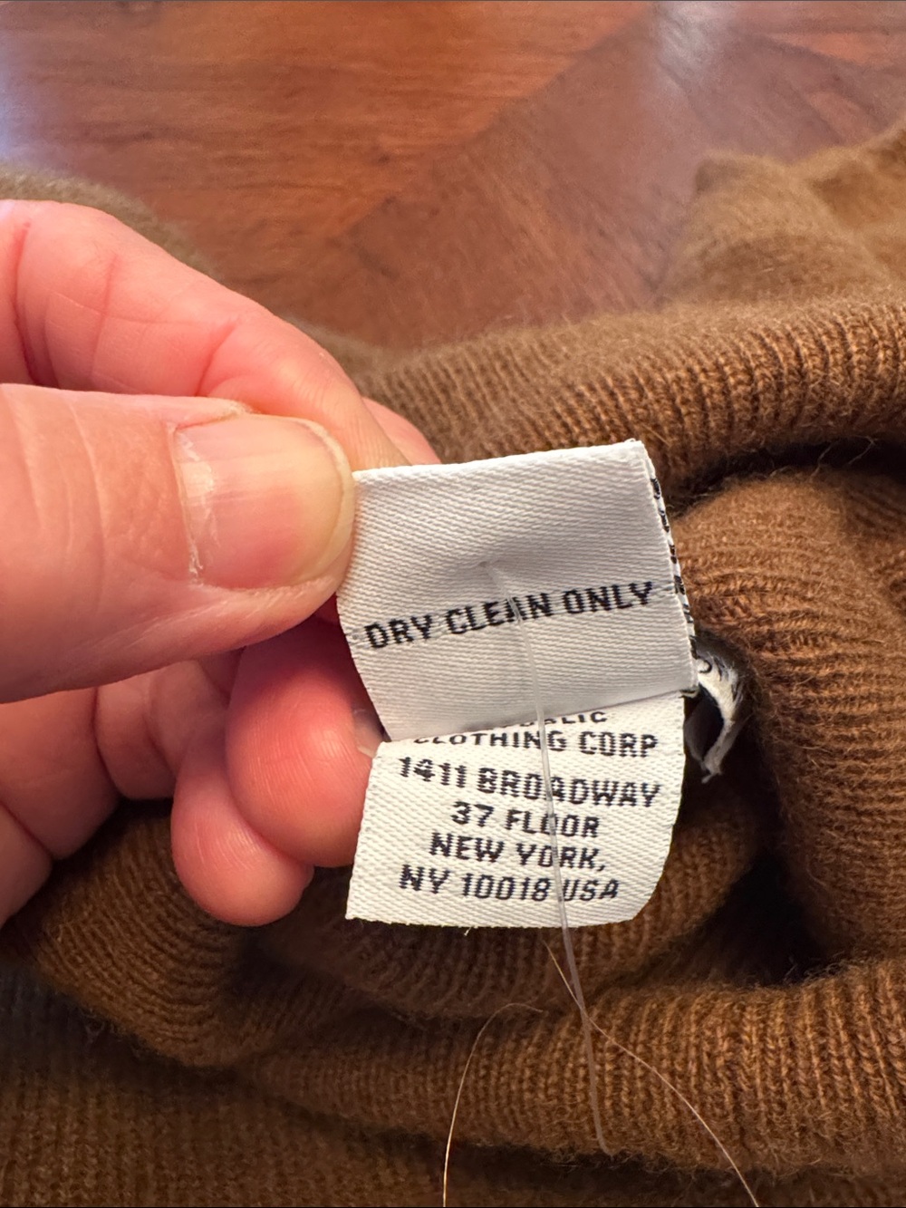 Magaschoni Brown 100% CashmereTurtleneck Sweater - Picture 8 of 9